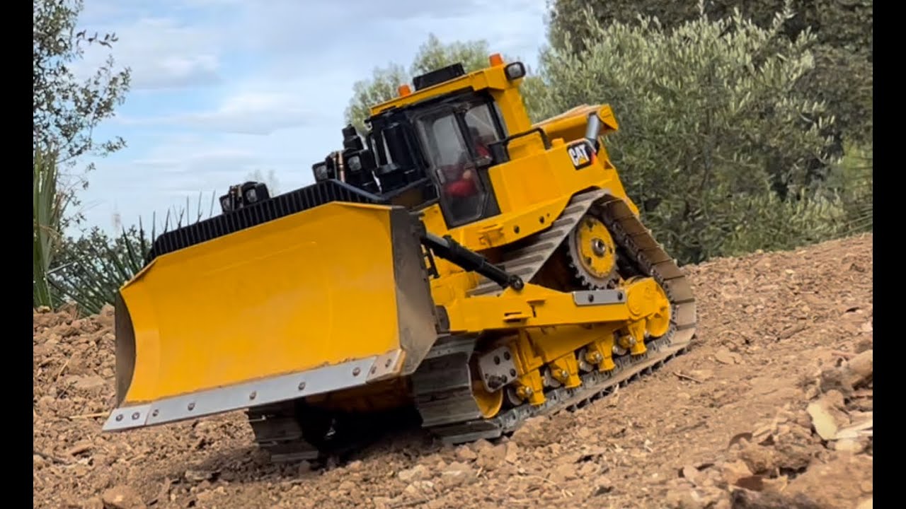 BULLDOZER CAT D11 BRUDER CONVERSION RC WORKING OF ROAD MUSIC HOUSE