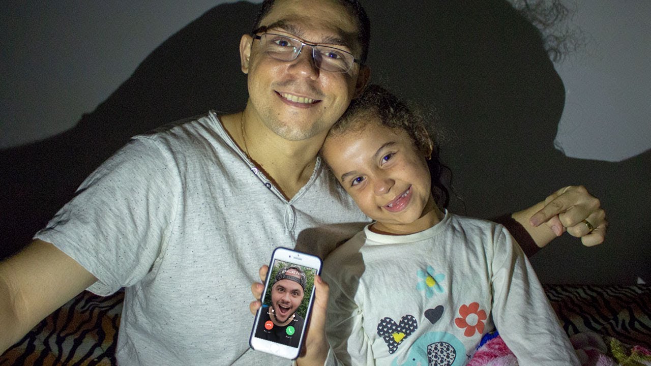 LIGANDO PARA O LUCCAS NETO AS 3 AM