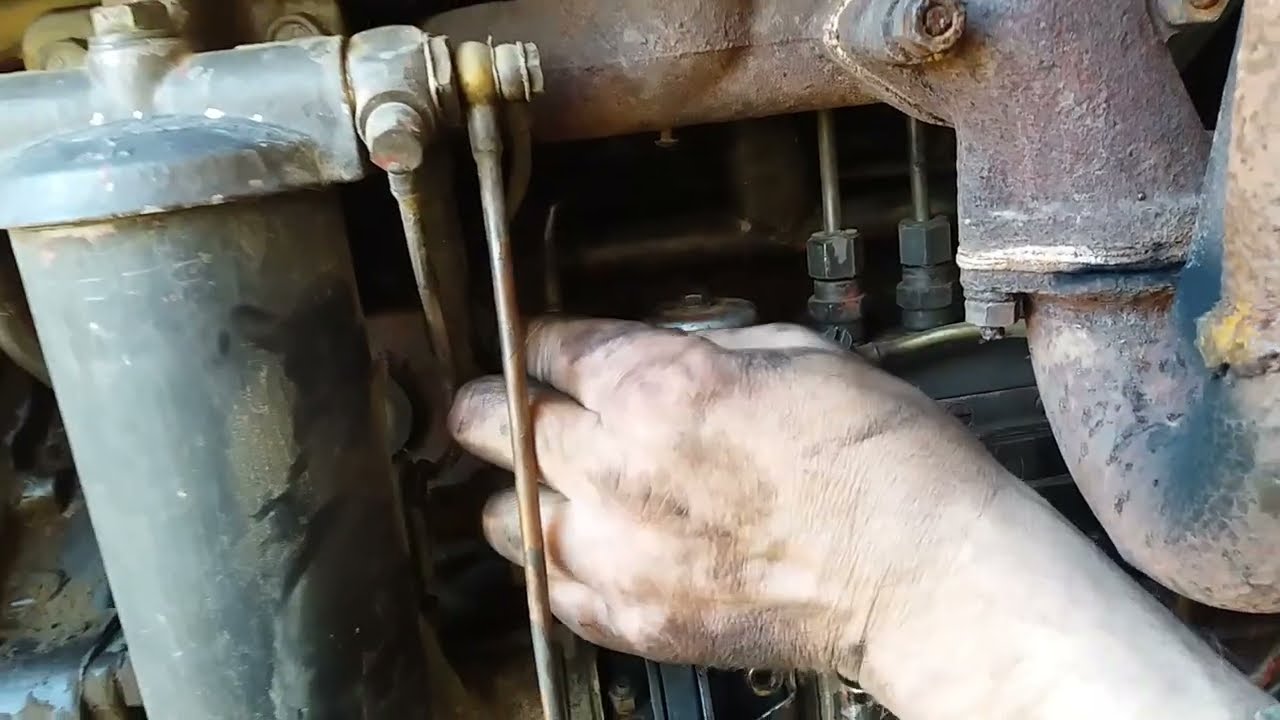 Skidanje boš pumpe sa traktora / imt 533