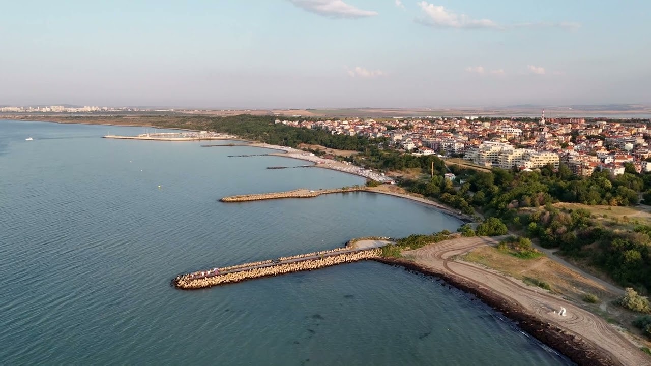 Крайбрежието на Бургаския квартал Сарафово / The coast of Burgas district Sarafovo