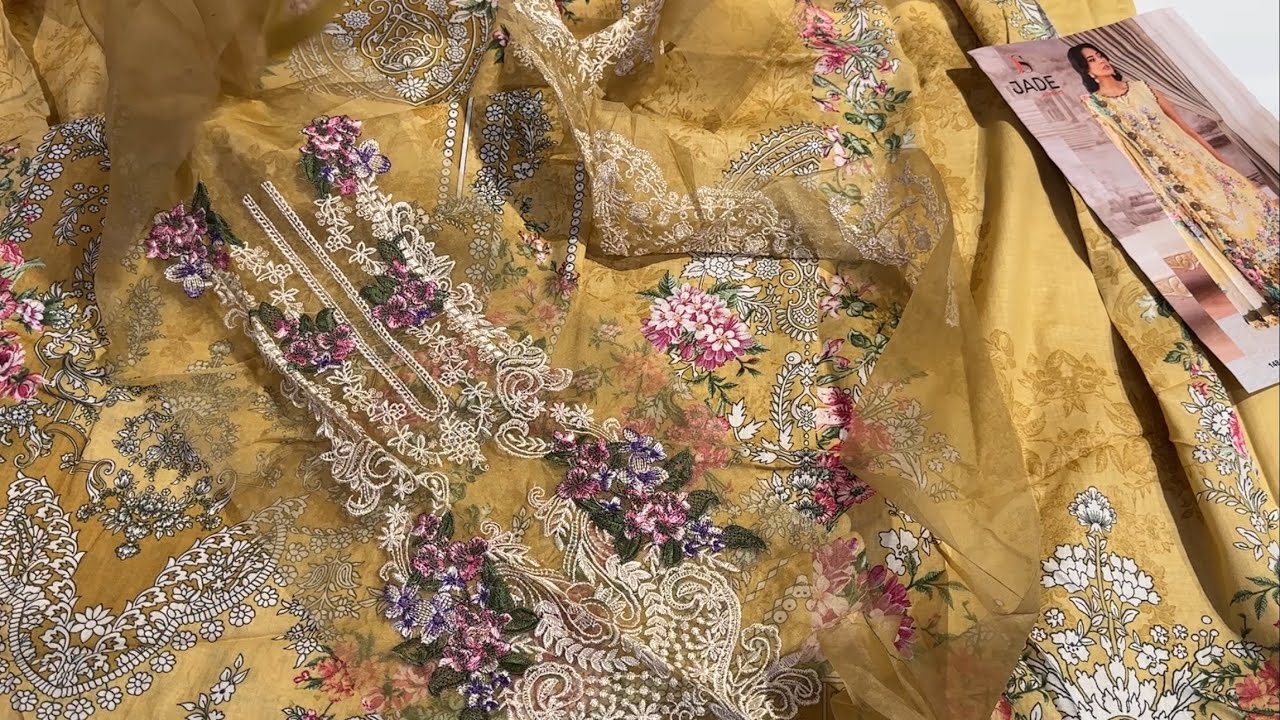 Jade Lawn cotton embroidered. designs • SHIPPING FREE • WHATSAPP ON 9027045952 👈🏻