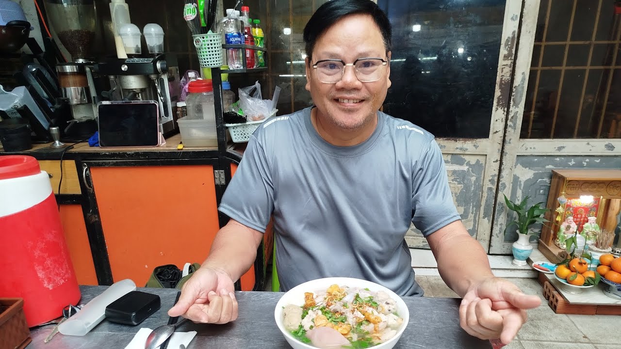 Hủ tiếu mì giò heo Thanh mời 