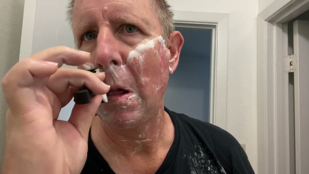 Good ole tabac with the tnnser SE Gem razor 