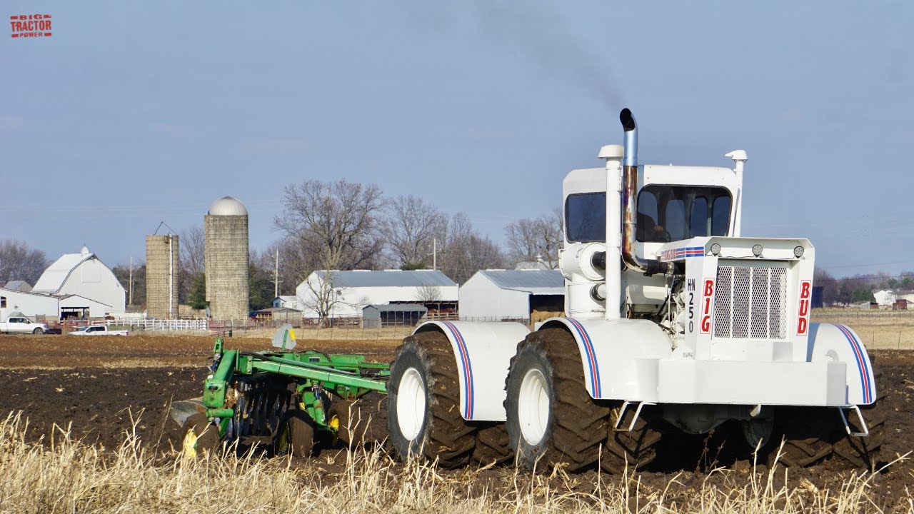 4wd TRACTOR Collection Tour at Renner Stock Farm