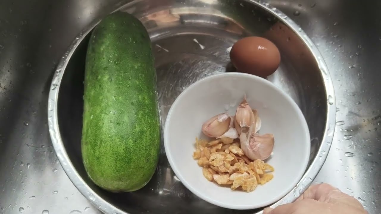 炒毛瓜虾米冬粉