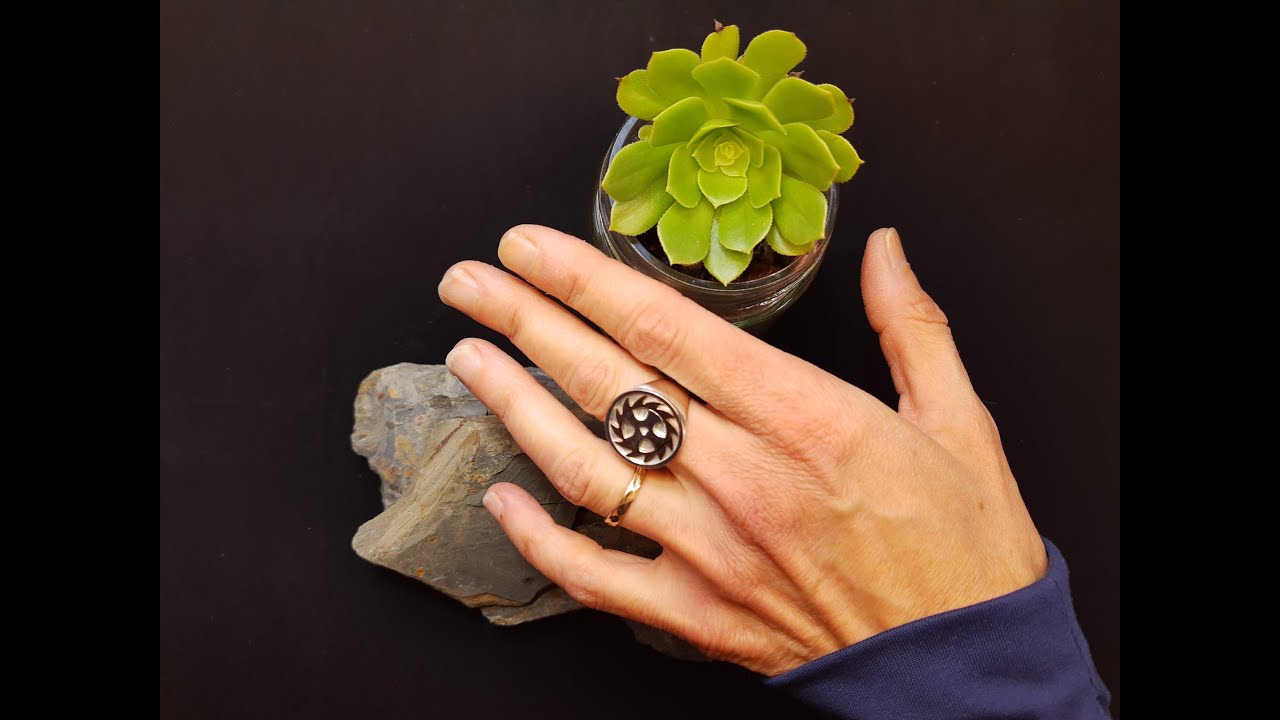 Anillo Cruz Orlada-