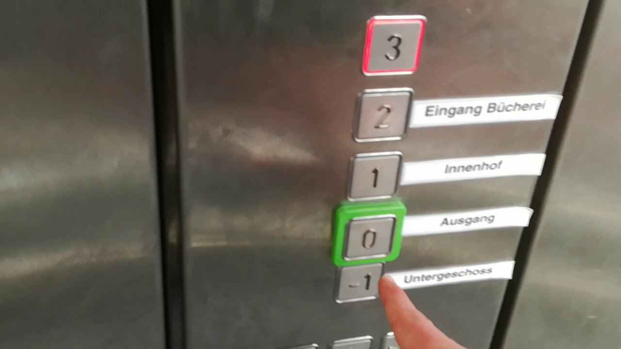 W&W Aufzug in der Freizeitst&auml;tte in D&uuml;sseldorf-Garath