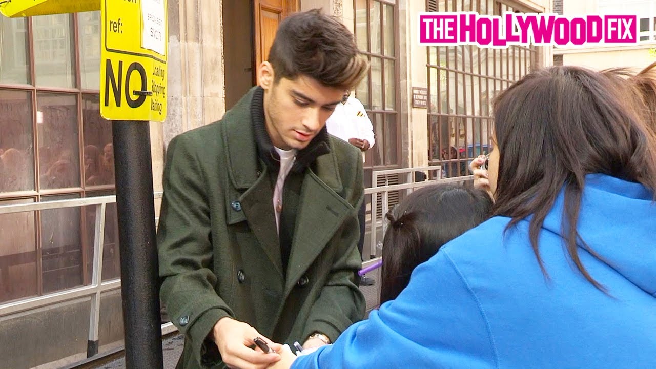 Zayn Malik Makes Special Time For His Fans By Signing Autographs & Taking Pics At BBC Radio Studios