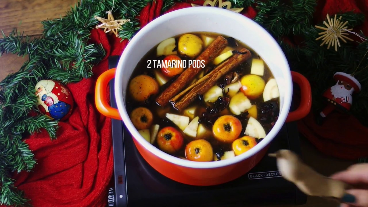 How to Make Mexican Christmas Punch | Vegan Recipe