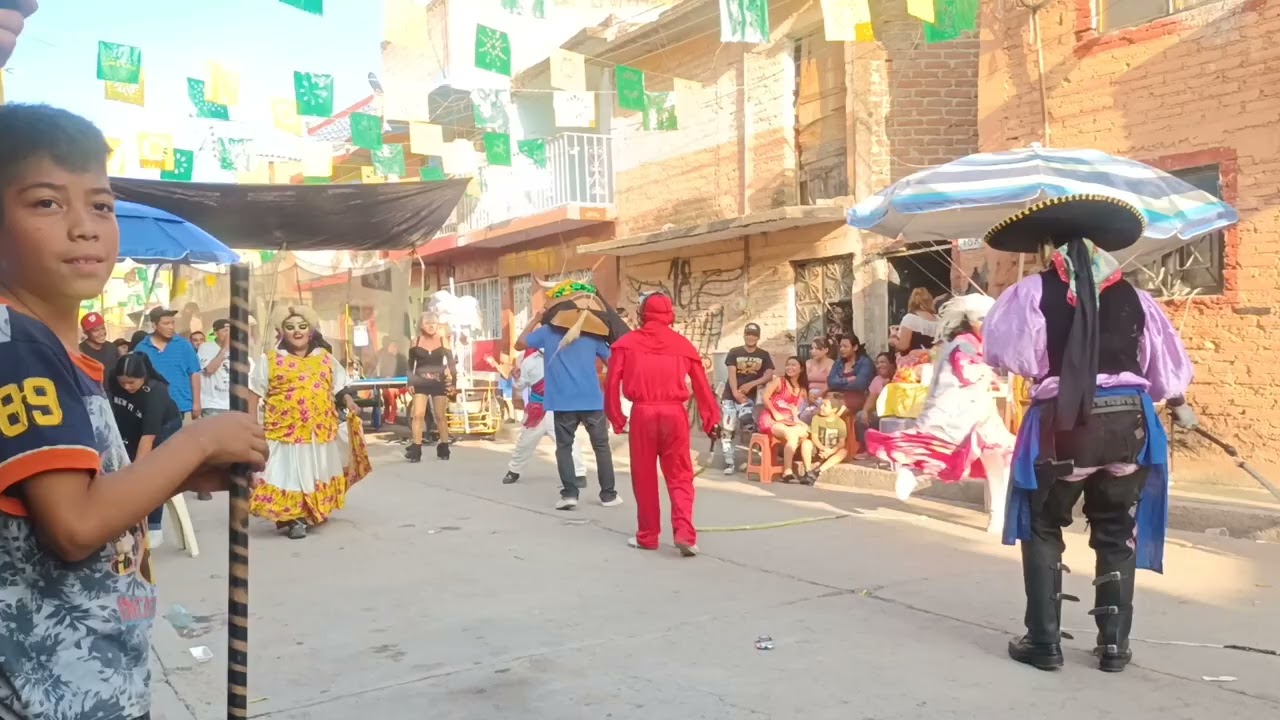 danza del torito sr de la buena muerte de Silao GTO en la calle cuauhtémoc