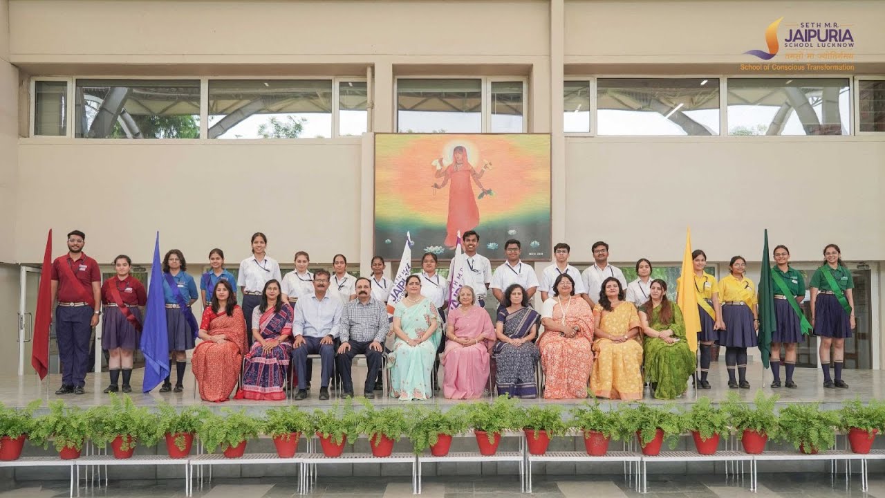 Investiture Ceremony 2025 at Seth M.R. Jaipuria School – Embracing Leadership.