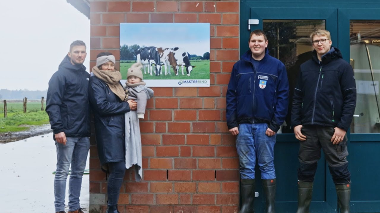 Hofportrait der Familie Ahrens