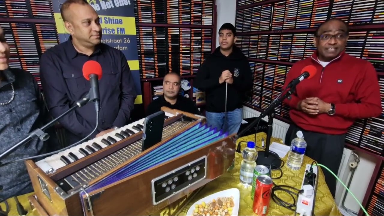 💫Sur Ke Sitare: Interview met jong talent Fardeen