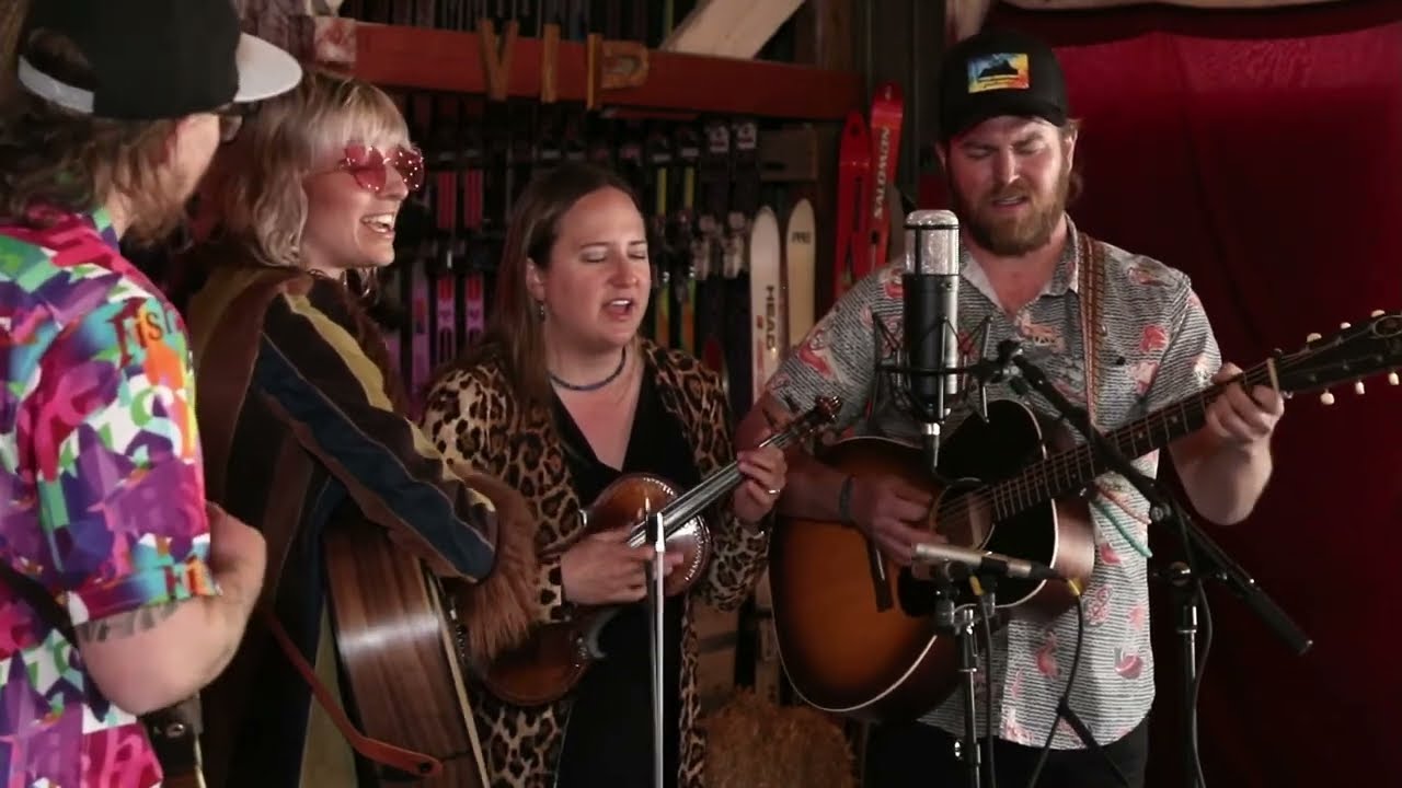 Pixie & The Partygrass Boys live at Paste Studio on the Road: WinterWonderGrass
