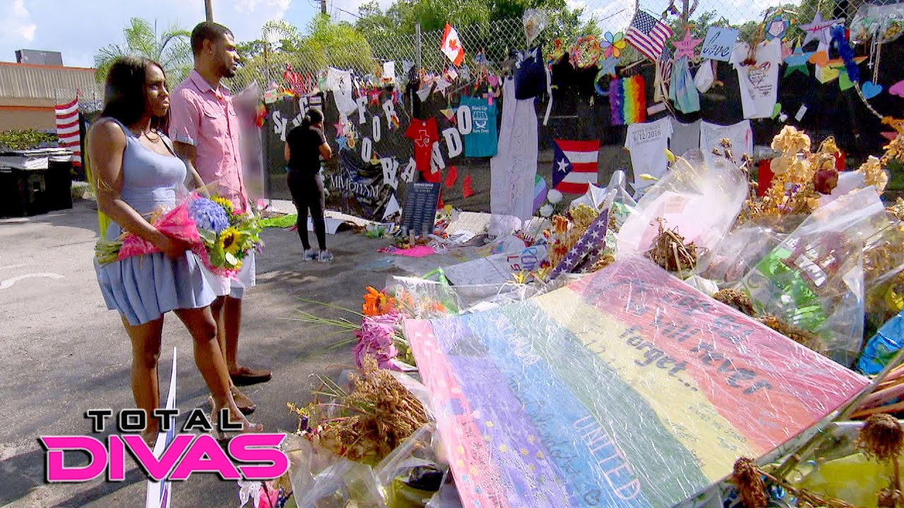 Naomi visits the site of the PULSE nightclub shooting: Total Divas Preview Clip, Nov. 23, 2016
