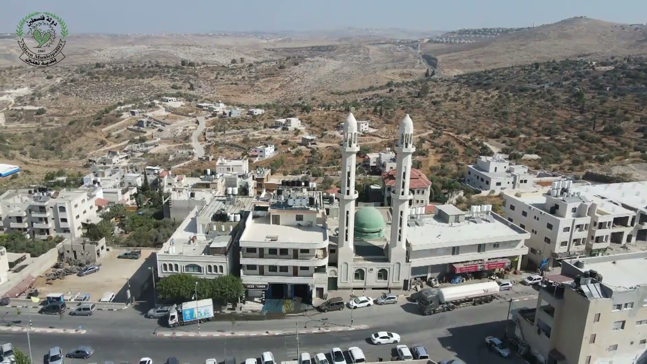 تصوير جوي لبلدة نعلين