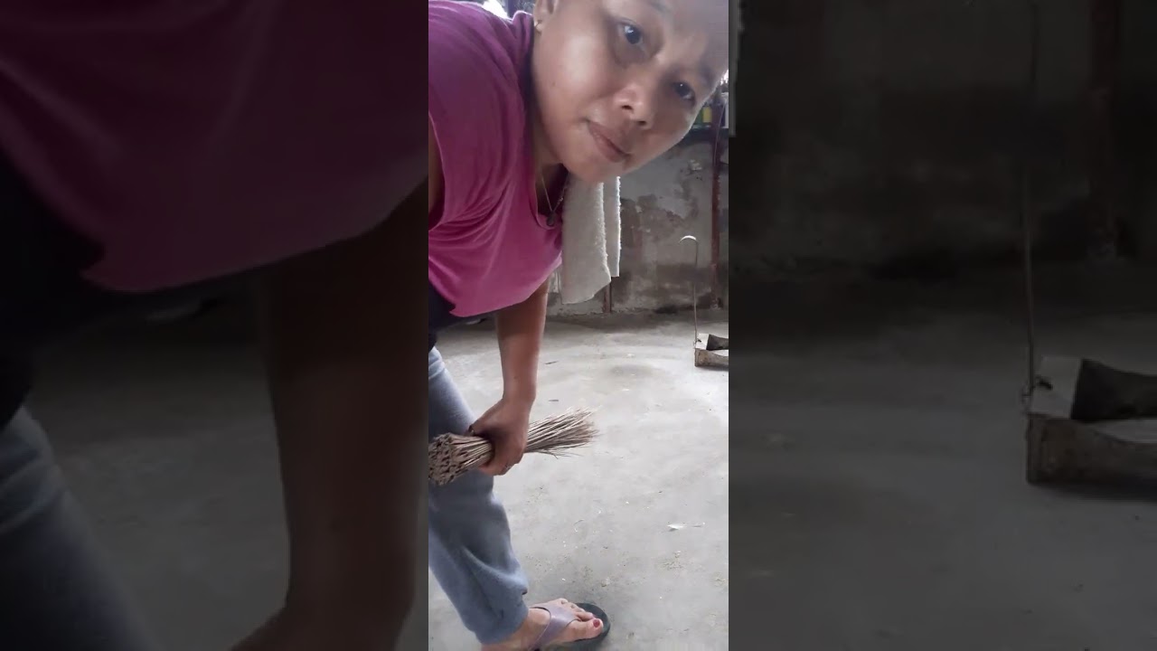 nagtaka naman ako sa Mr.ko ,magwalis daw ako sa 3rdfloor.