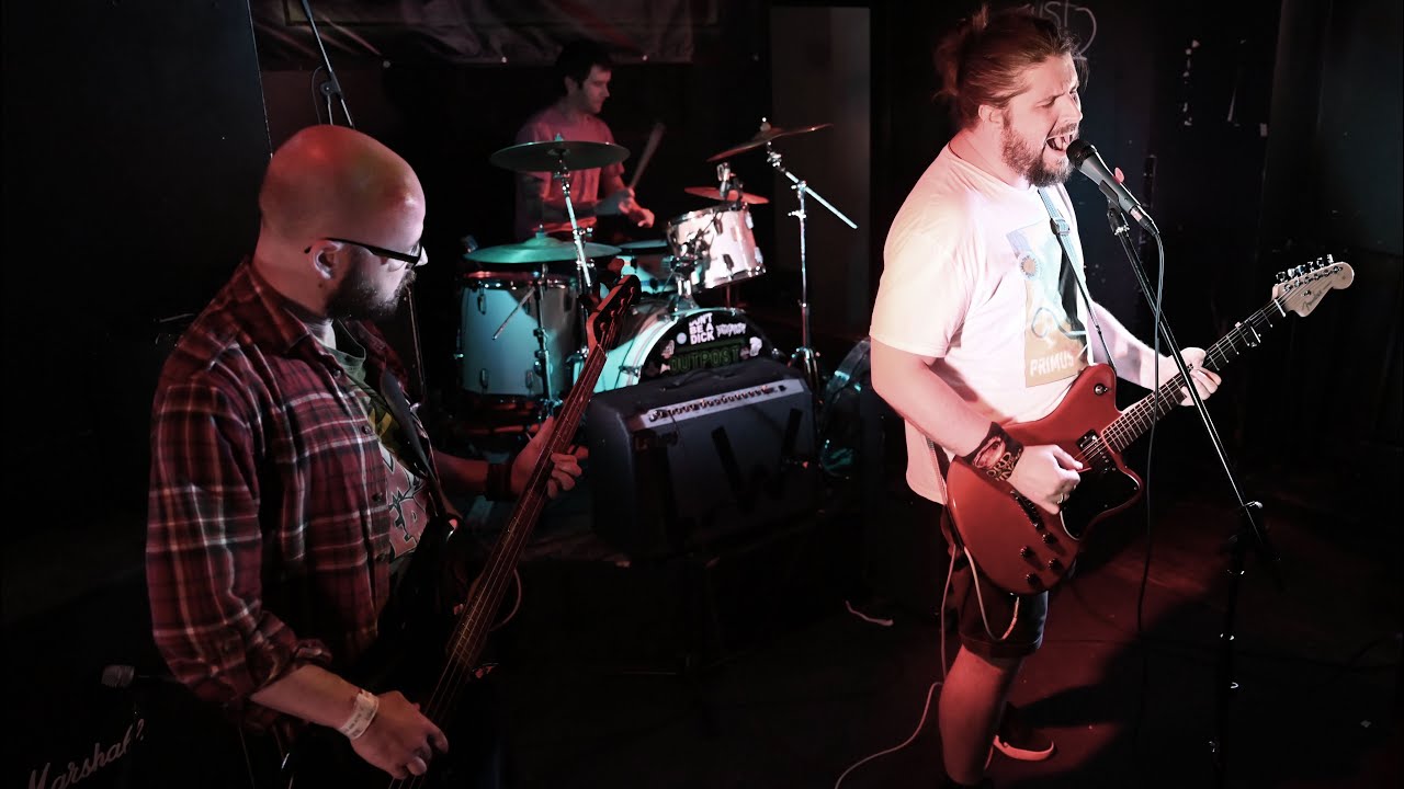 Stable Fractured Bones (Live) - LITTLE WARS
