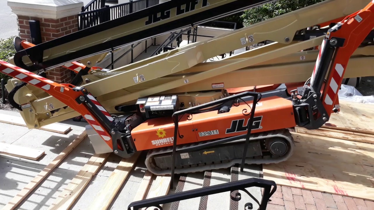 Atrium lift