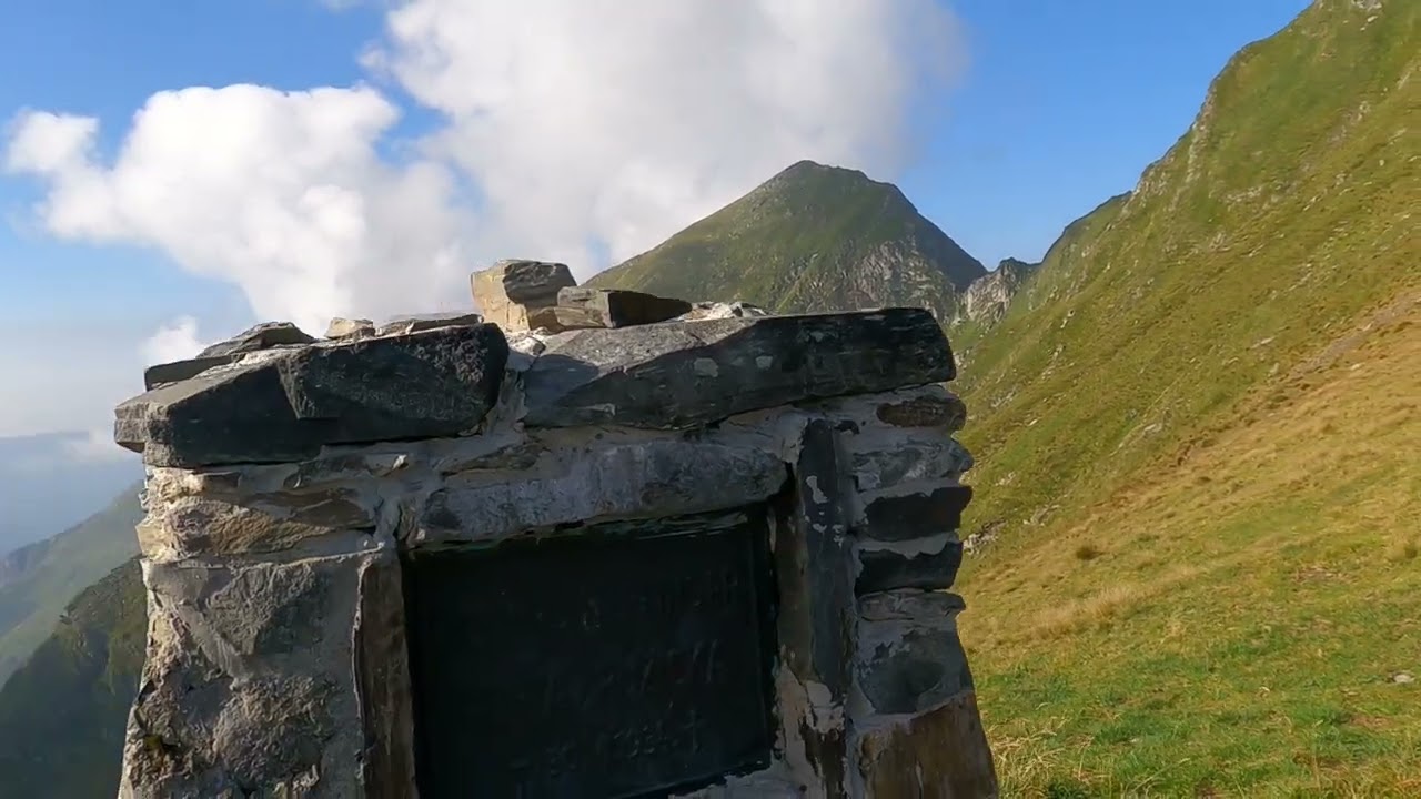 Fagaras:: Balea Lac-- Vf Moldoveanu si retur intr- o zi