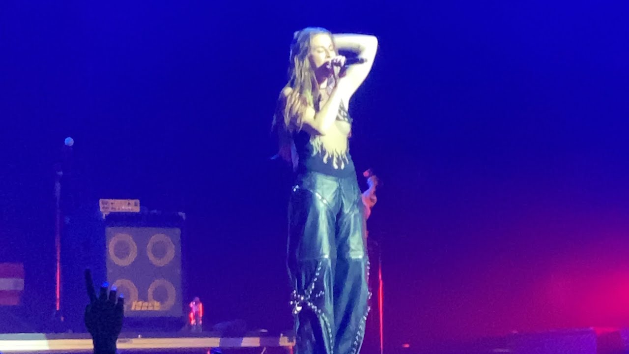 FLETCHER Live at the O2 Arena, London (March 7th, 2023)