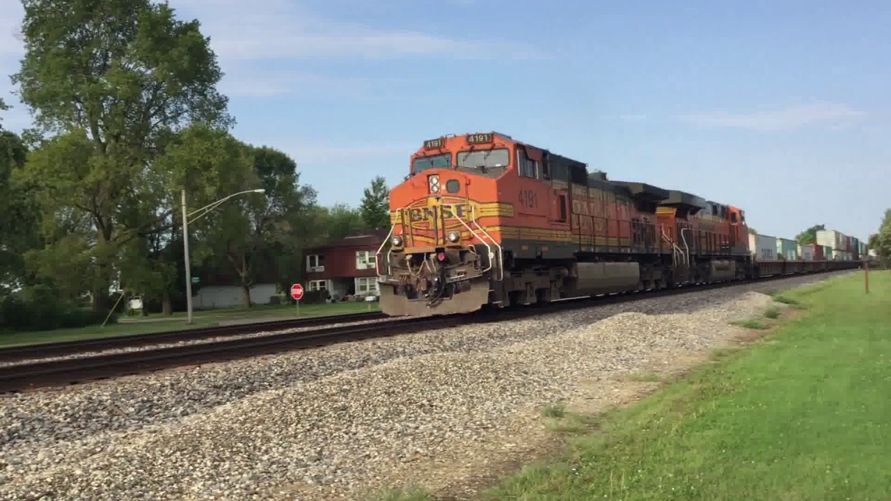 BNSF Chillicothe sub action in Toluca and Ancona, IL 08/26/17-08/27/17