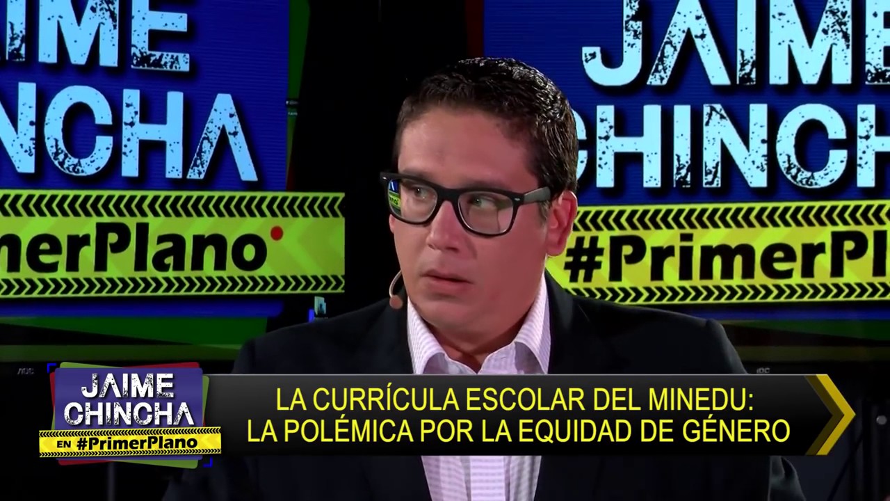 Debate sobre curriculo escolar en Willax TV