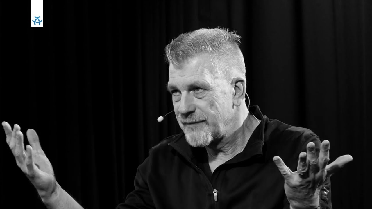 Tanith | Kritik der Zukunft - Dialog mit der Gegenwart