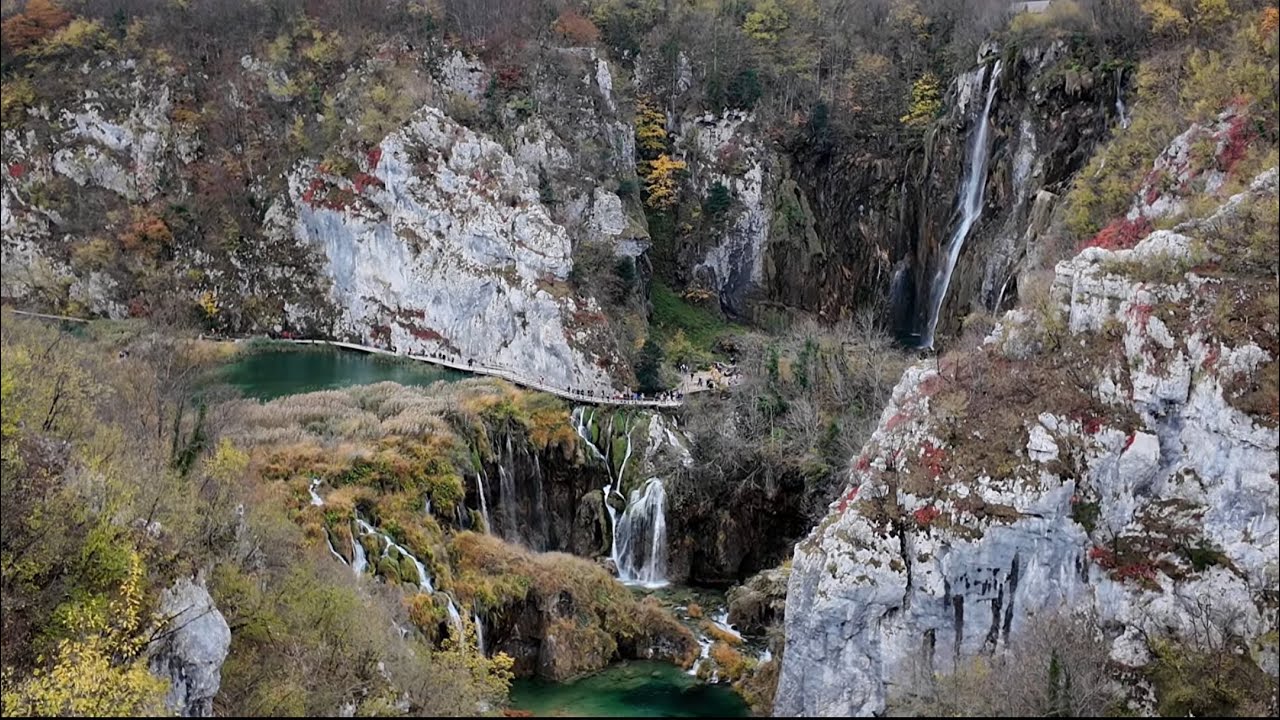 Walk Through Plitvice Lakes National Park | A complete Tour