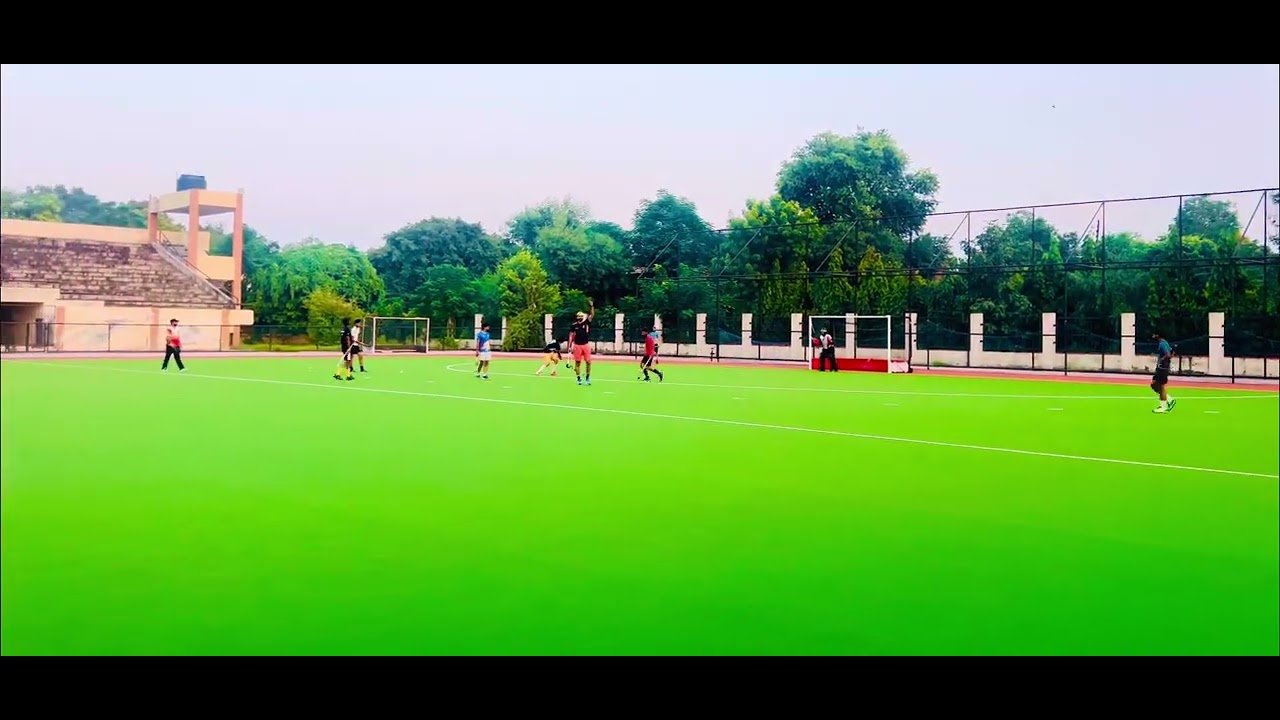 Senior players are doing our practise #2024 #hockeyclub #vlogger #fieldhockey #fieldhockeyplayer