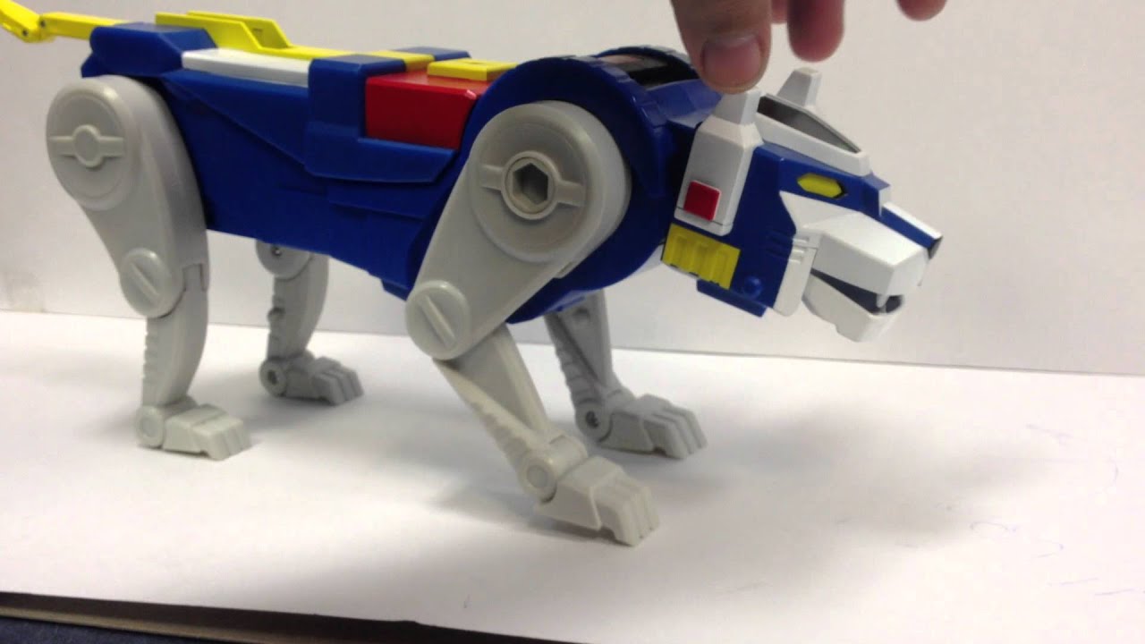 MattyCollector Club Lion Force - BLUE LION with Allura (and SVEN!)