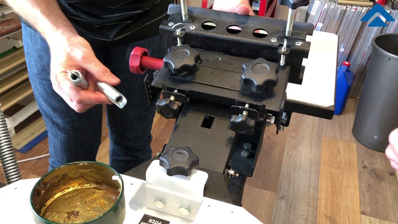 Screen Printing Machine Maintenance  - V1000 Annual Service Part 3