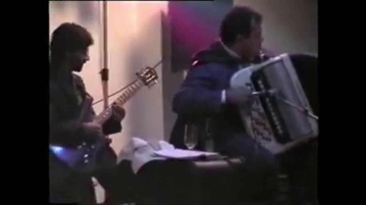 Pilos Bora Mercedes Sanjika Mix 1