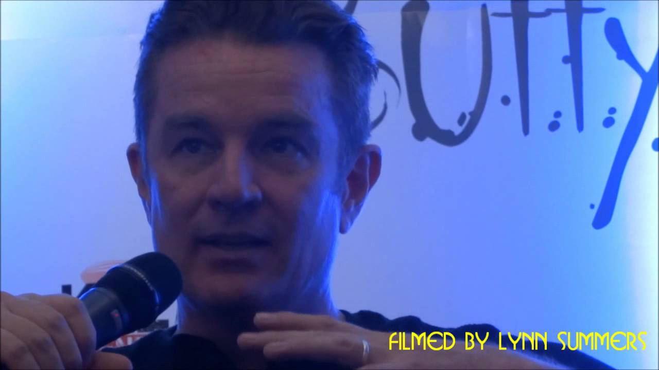 Buffy Fanmeet - James Marsters about angel puppet