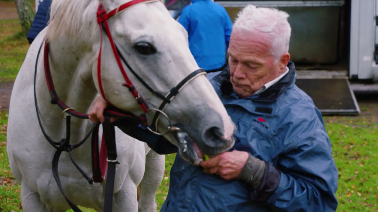Möt Lennart Jarvén - 80-åringen som fortfarande rider sin galoppstjärna