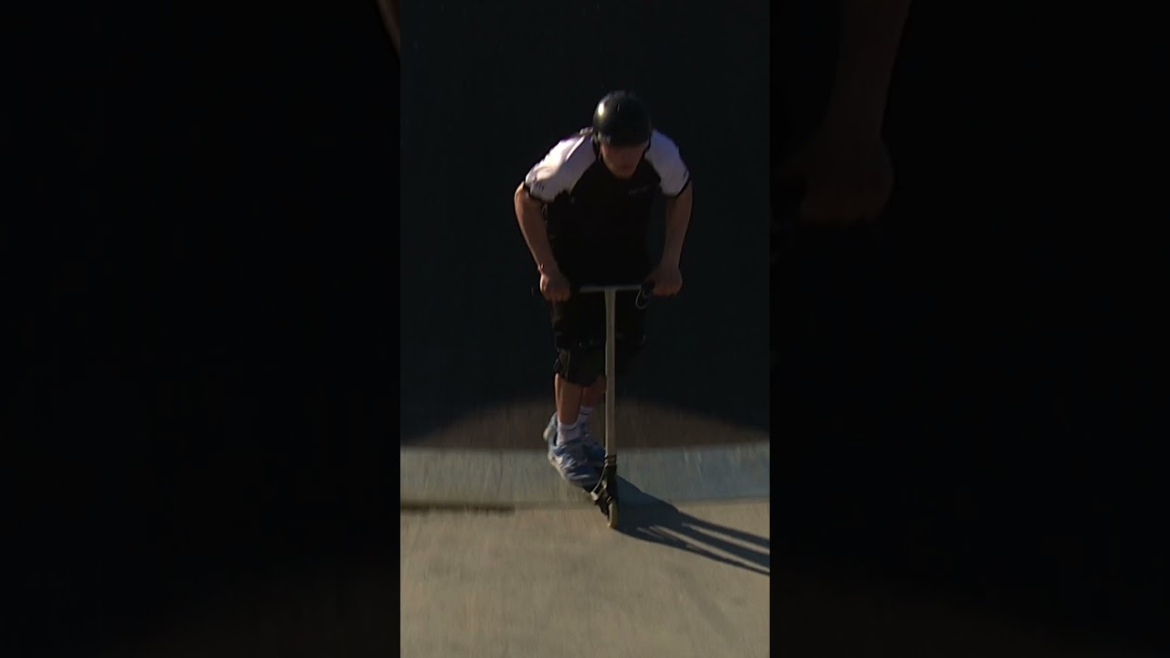 Даниил Дедущенков на INVOKE x PUMPJAM. Вторая попытка в дисциплине SCOOT PARK  