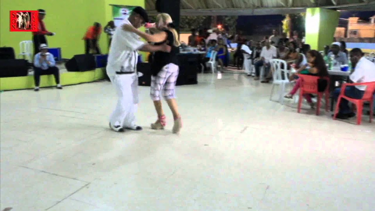 HERIBERTO  (coco el cibaeño) y Bethania; 1ER. FESTIVAL NAC.DE SON;