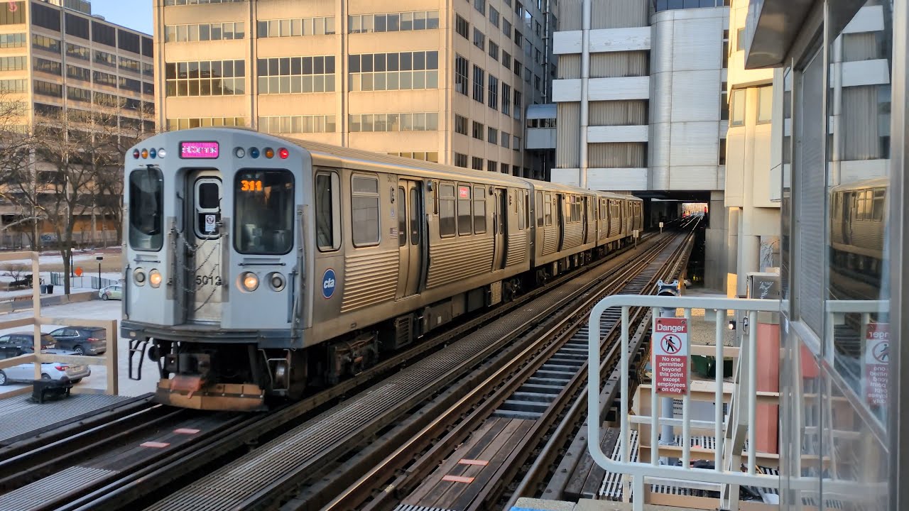 Pink Line Train at Polk 2026-01-23