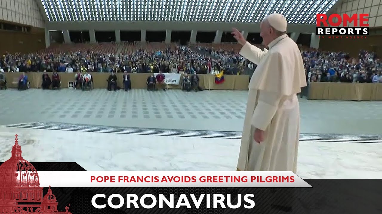 Pope Francis avoids greeting pilgrims after increase of coronavirus cases in Italy General Audience