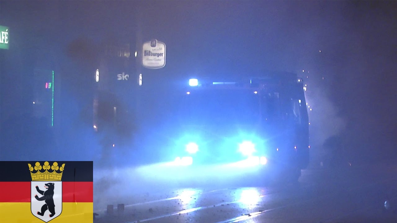 [BERLIN] Feuer Balkon | FF Adlershof - Silvester 16/17 | Berliner Feuerwehr
