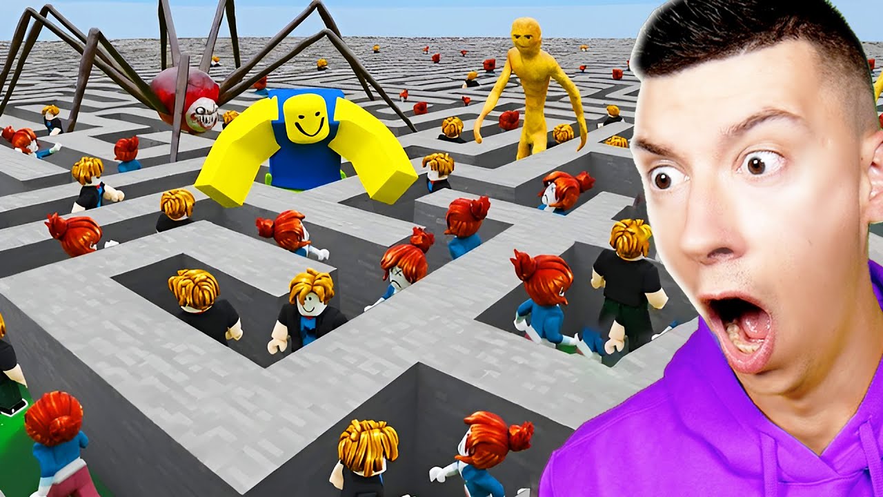 100 JOUEURS vs LE LABYRINTHE IMPOSSIBLE de ROBLOX !