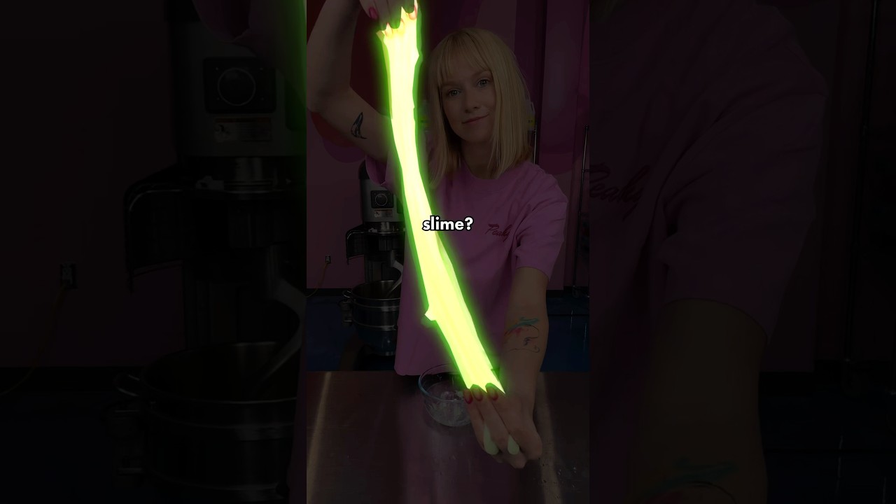 I made a glow in the dark slime! 💡