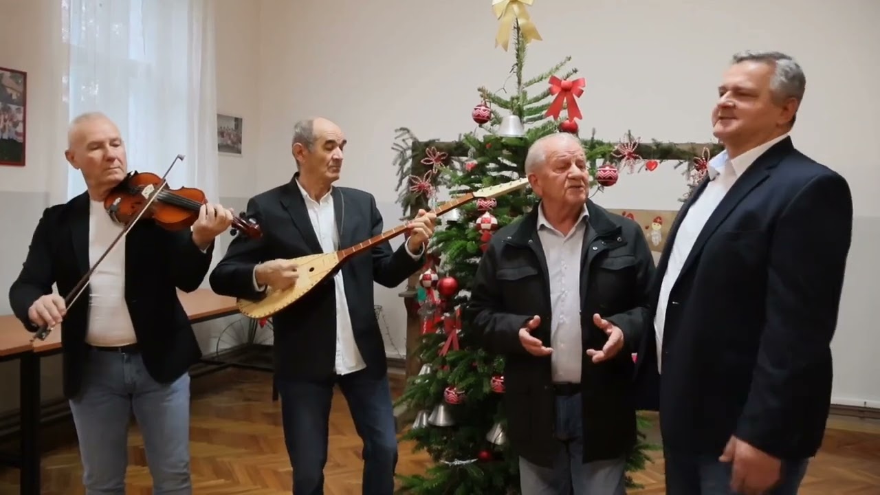 Izvor Bosne - Božićna pjesma - Novo (official video Music) 