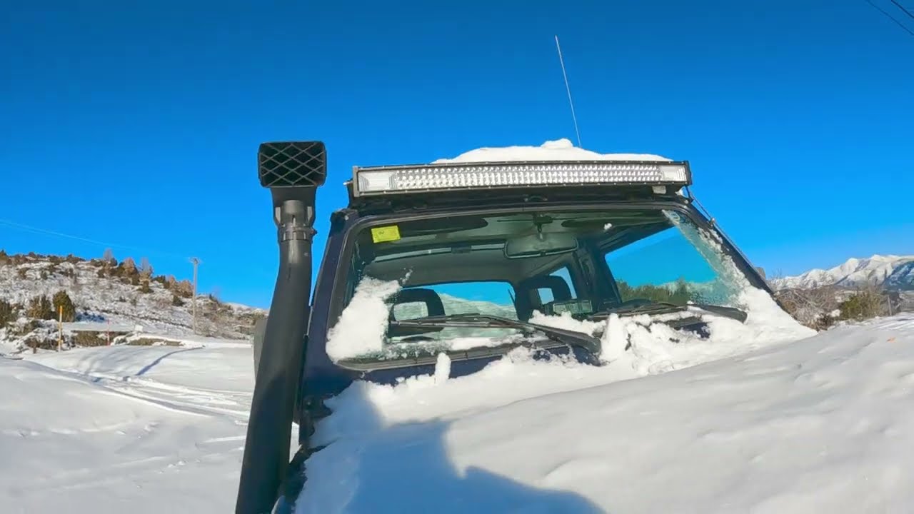 Aventura 4x4 en la Nieve: ¡Enfrentamos un Desafío y Lo Superamos!