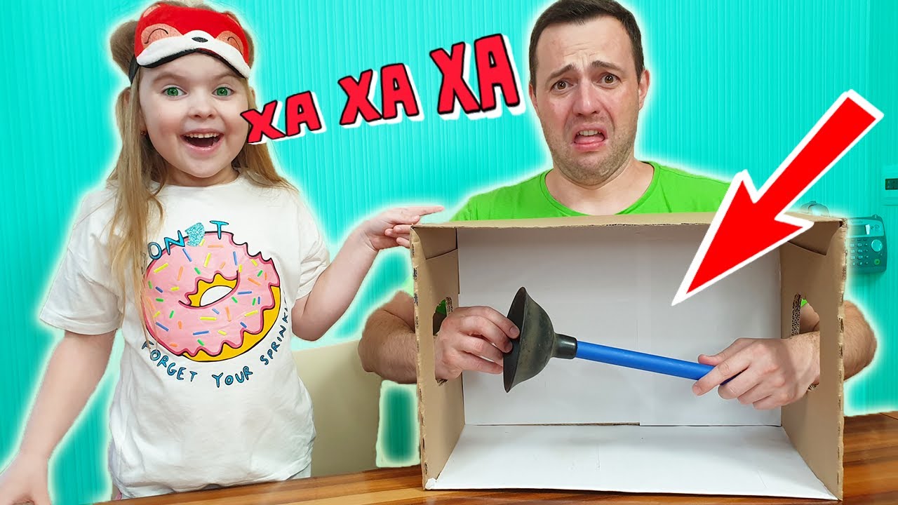 Угадай, что в коробке челлендж ! Лера против Папы