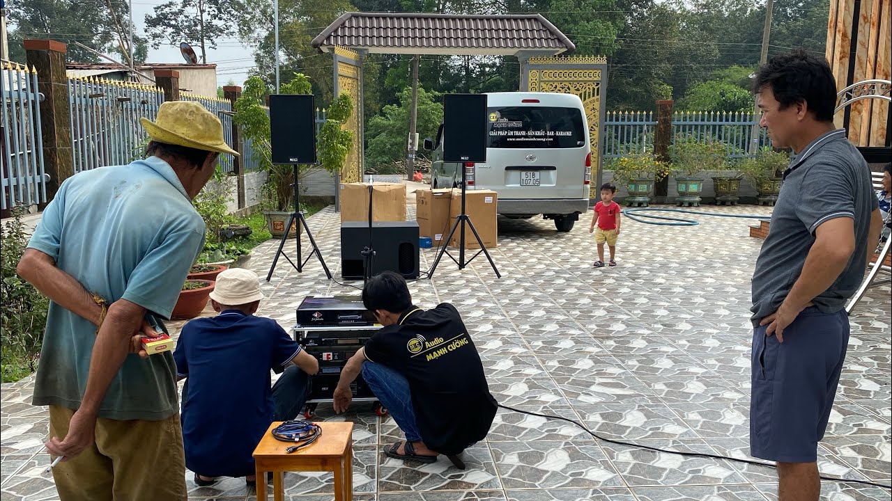 lắp dàn karaoke sân vườn loa nexo ps15 và sub nexo ls1200 cùng dàn máy chính hãng , giá 45tr000