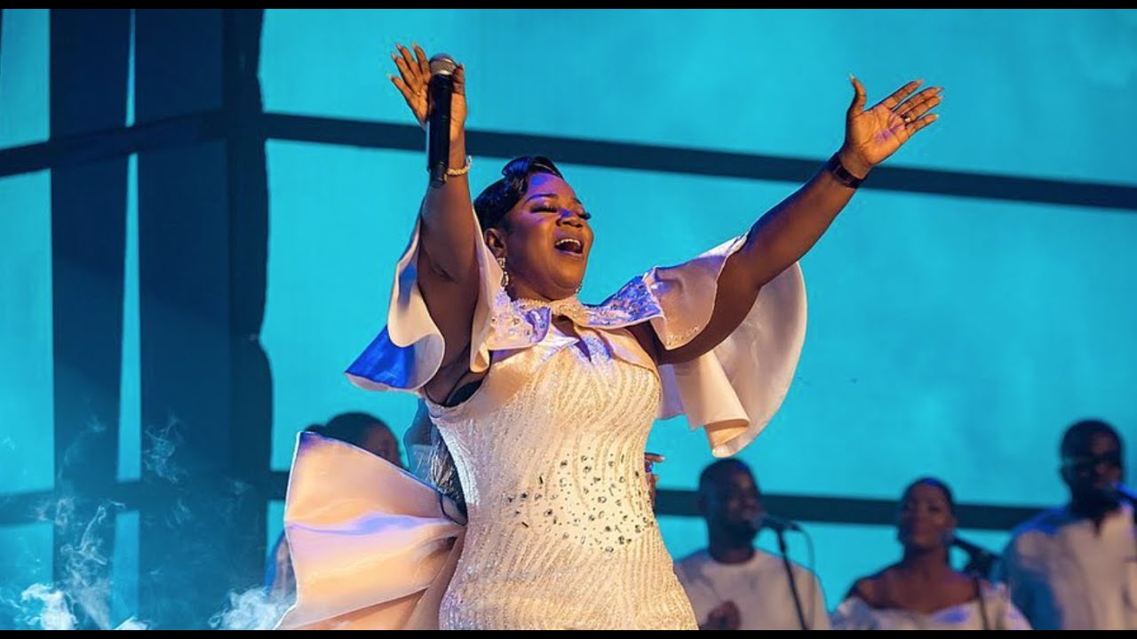 Piesie Esther - Wayε Me Yie (Allstars Rendition) [VGMA 2023 Performance]