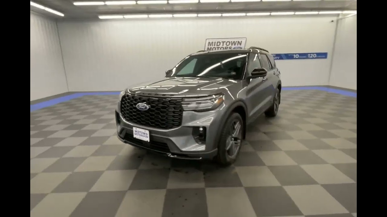 2025 Ford Explorer Q016