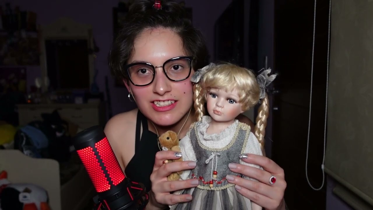 ASMR | Conozcan a Diana :D (muñeca de porcelana)