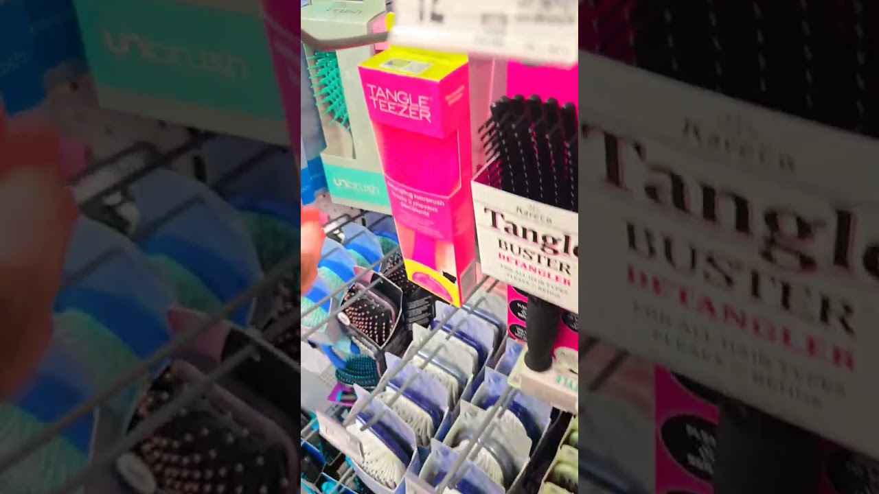 Detangling Brush:  RIGHT vs. WRONG type for curly/coily hair. #detanglingbrush